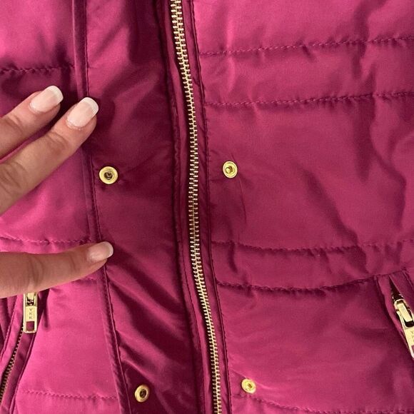 Crown & Ivy Puffer Vest Fuchsia Navy Zip Pockets Adjustable Straps Women Small - Picture 6 of 12